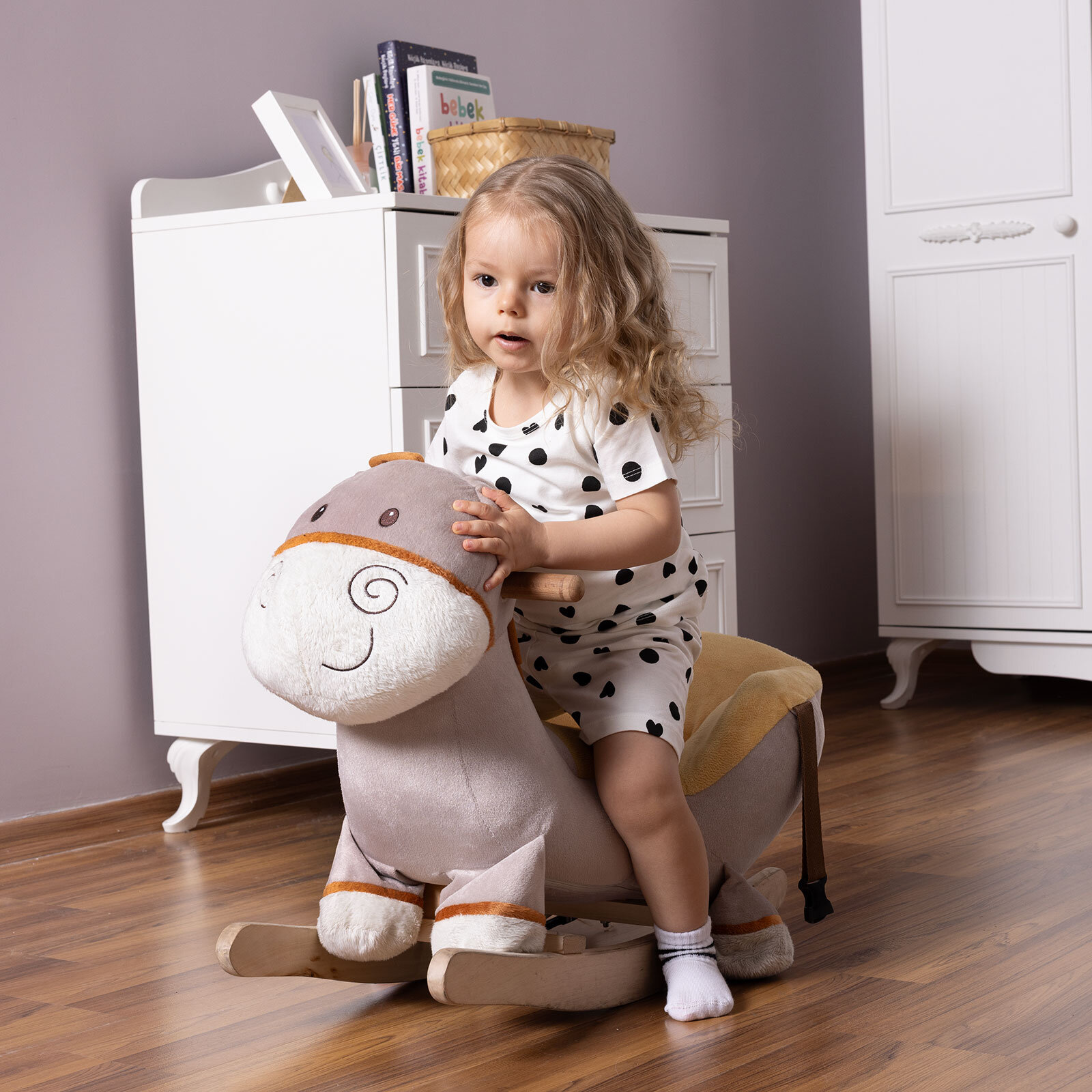 Kız Puantiyeli Kısa Kol Pijama Takımı Kız Puantiyeli Kısa Kol Pijama Takımı