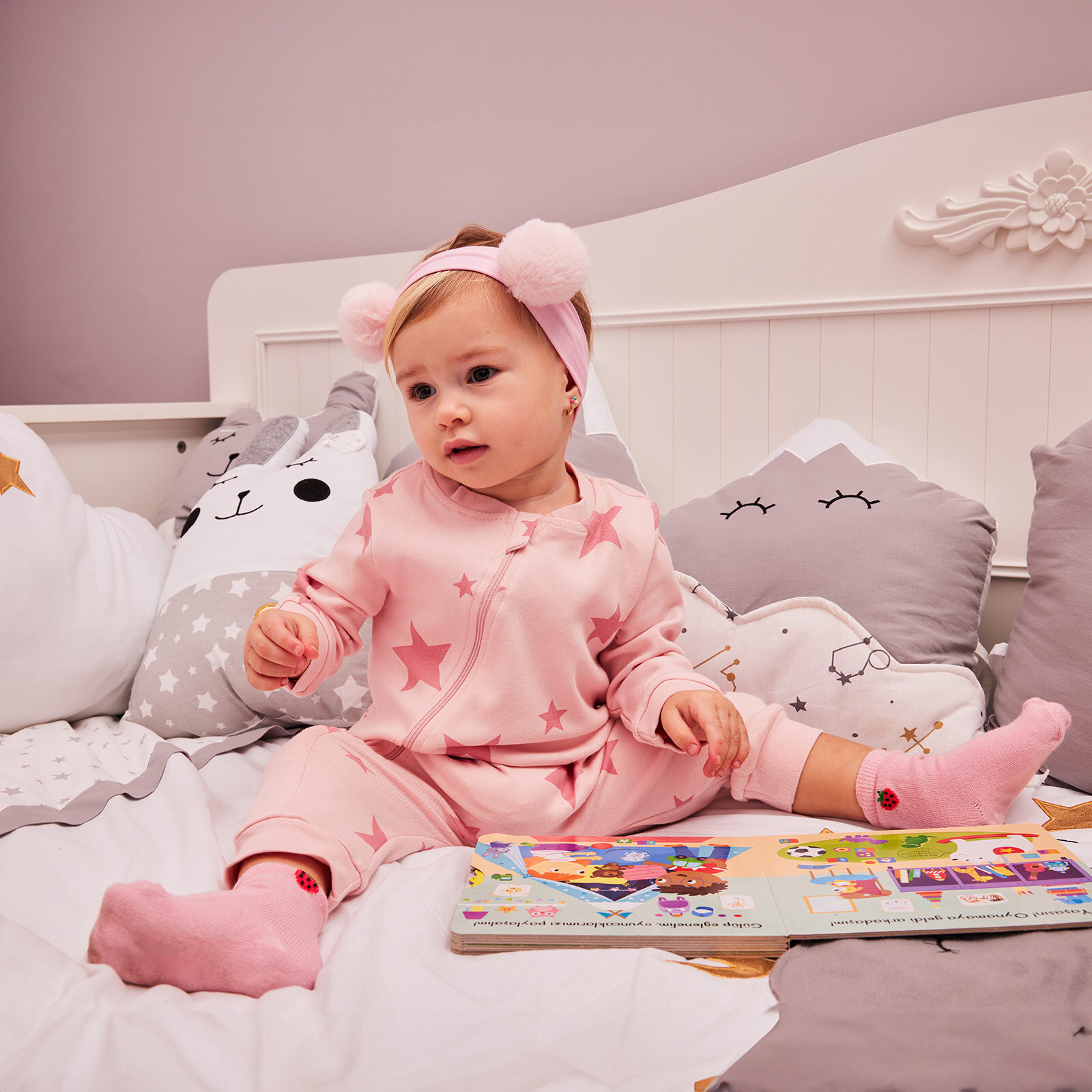 Kız Yıldız Desenli Fermuarlı Patiksiz Tulum