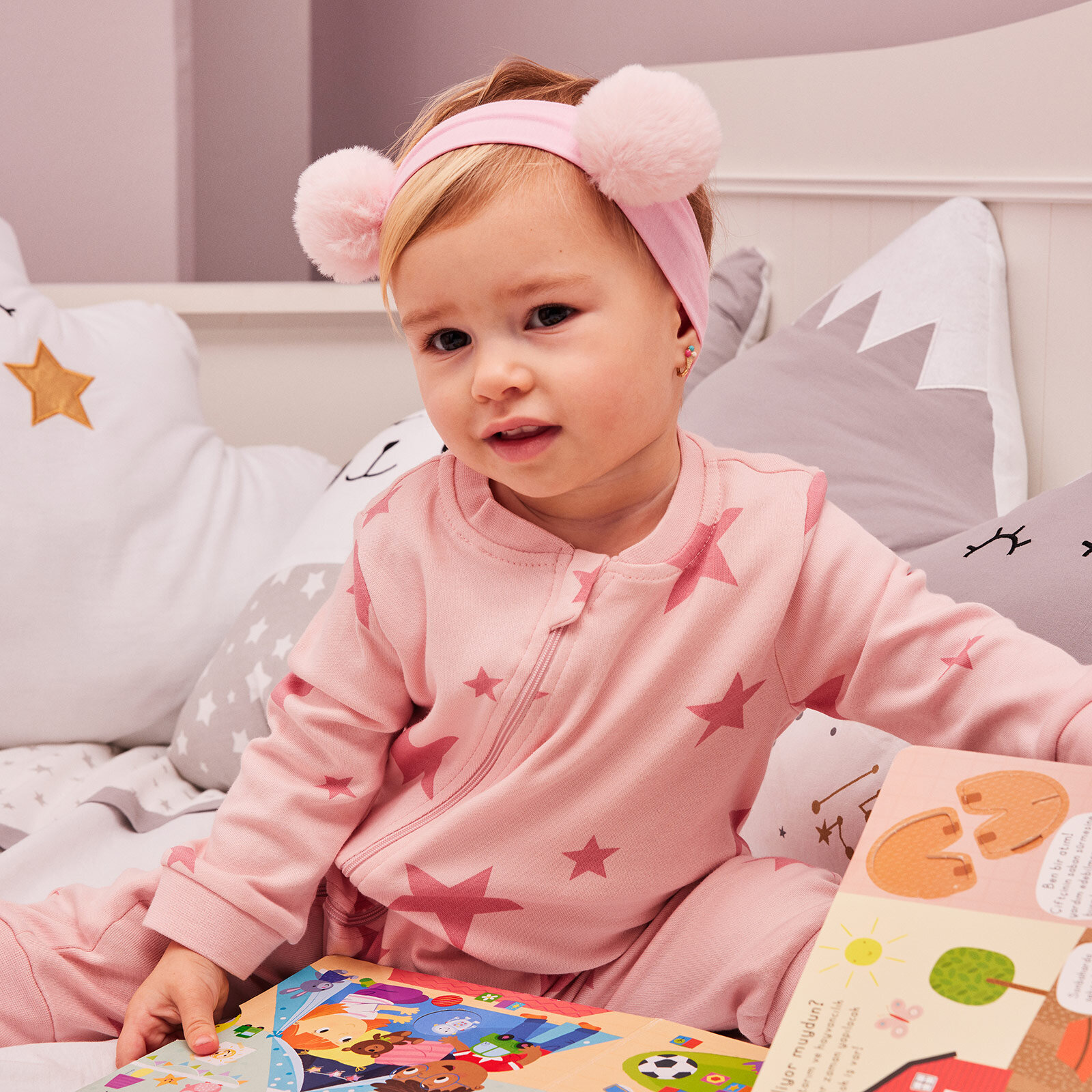 Kız Yıldız Desenli Fermuarlı Patiksiz Tulum