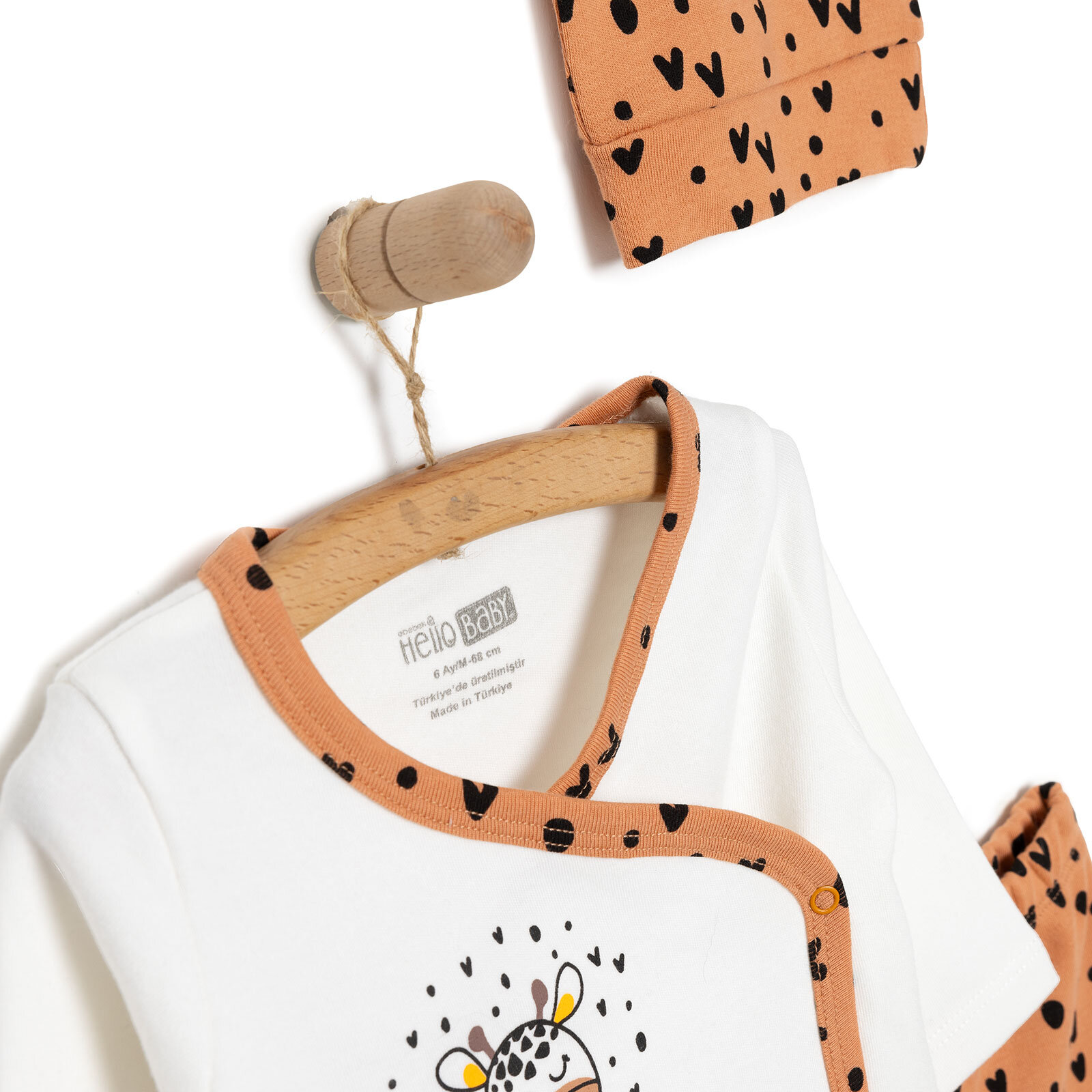 Kız Zıbın-Şapka-Patikli Alt Kız Bebek