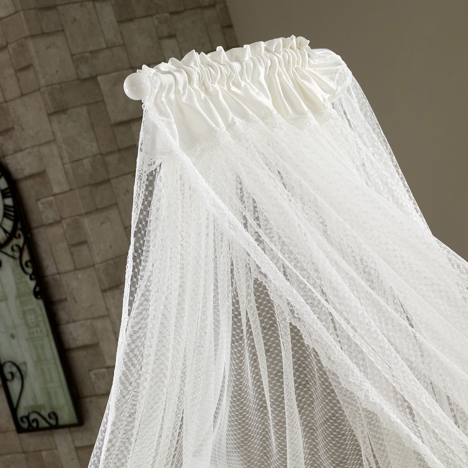 Kral Anne Yanı Ahşap Sallanır ve Asansörlü Beşik Beyaz 60x120 cm