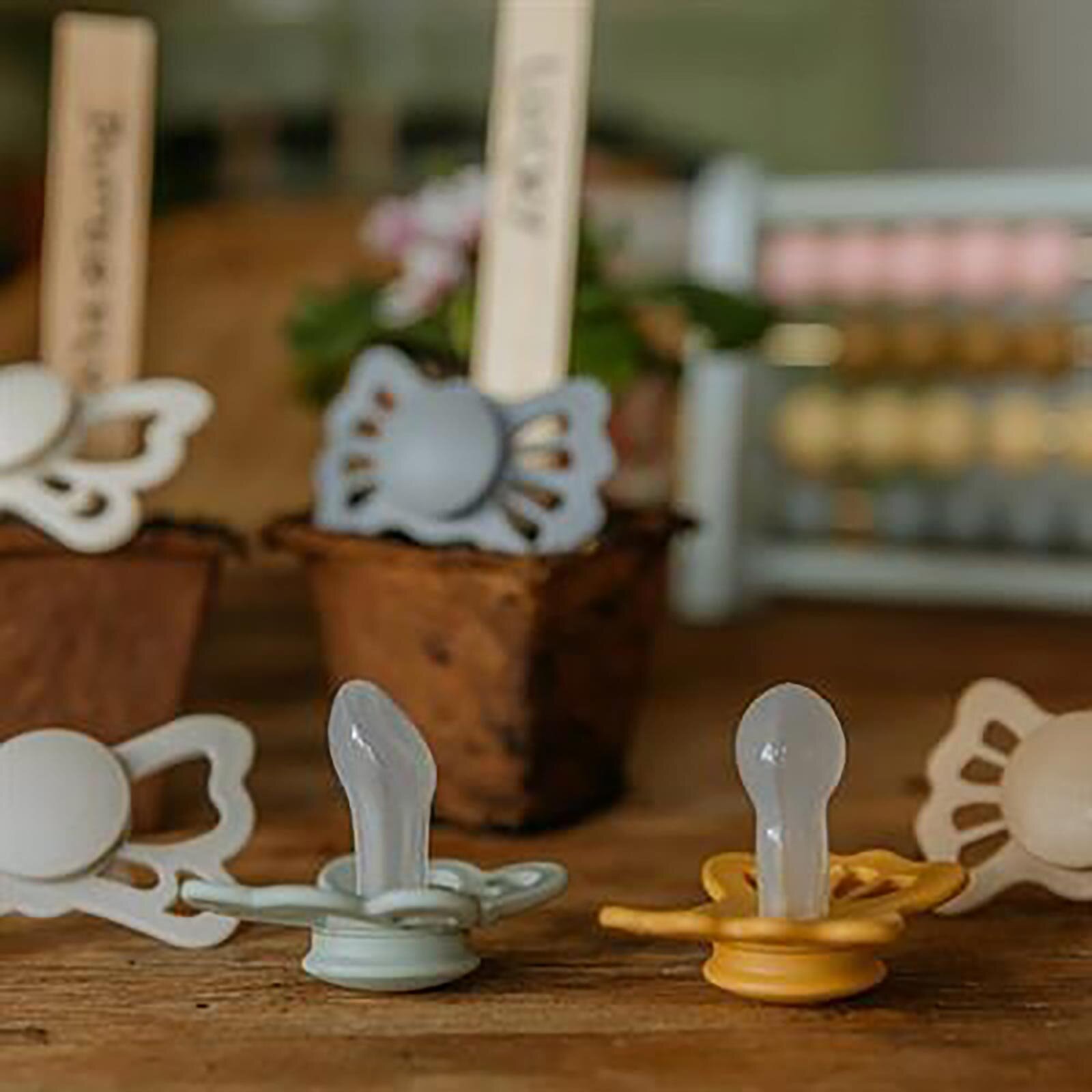 Lucky Silikon Emzik - Sage 6-18 Ay Lucky Silikon Emzik - Sage 6-18 Ay