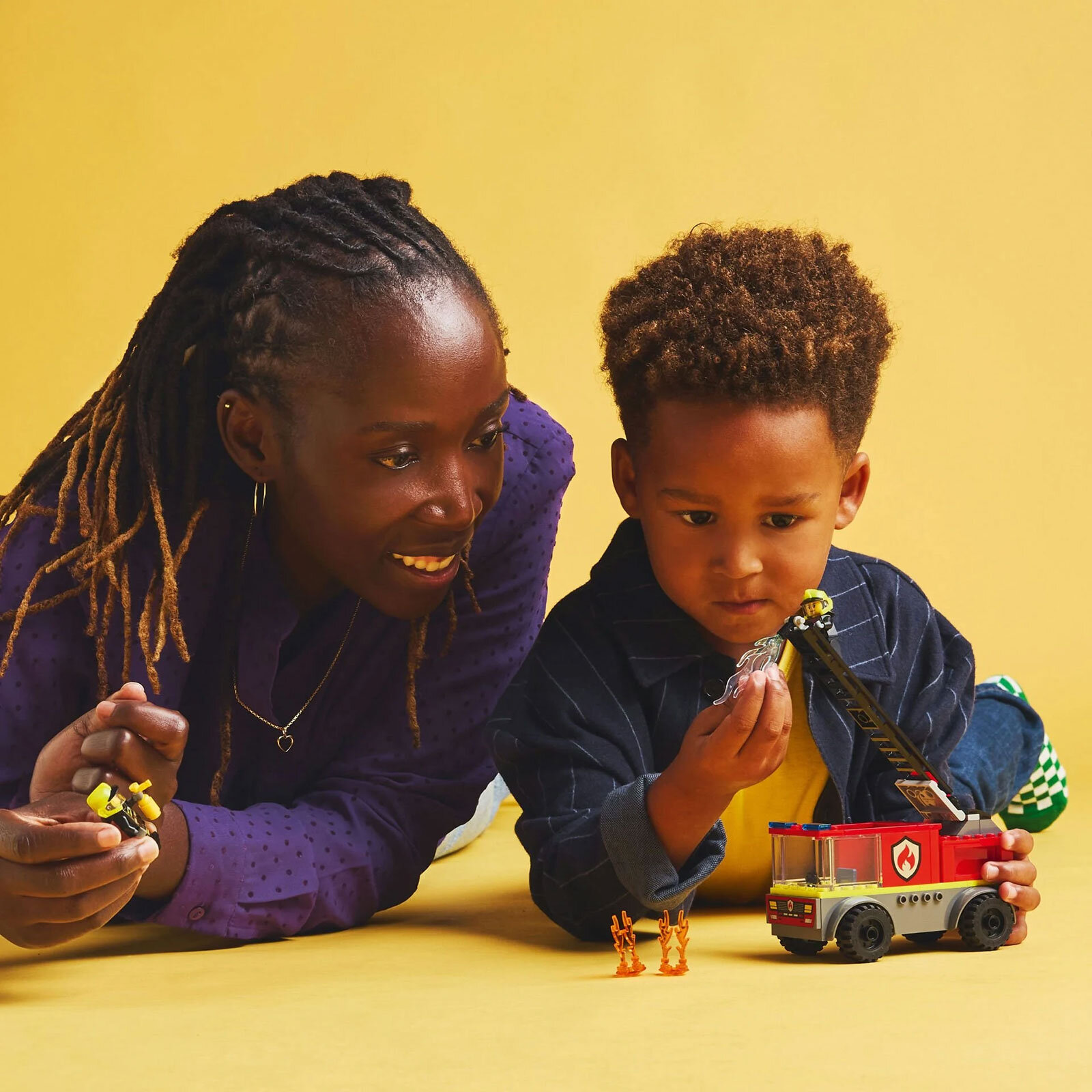 Merdivenli İtfaiye Kamyonu 60463