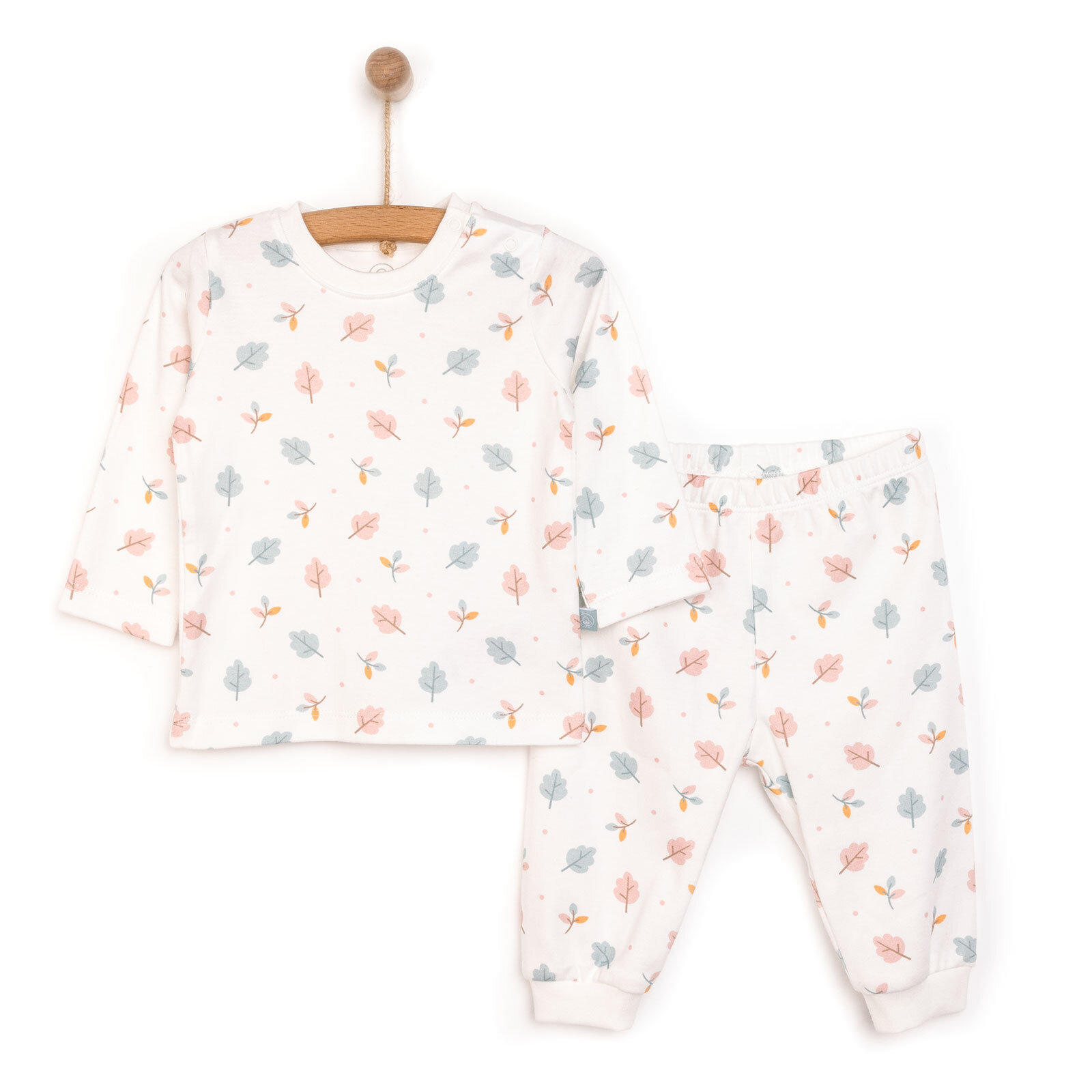 Kız Bebek Pijama Takım İnterlok Yaprak Desenli Çıtçıtlı Pambuliq Tema Bisiklet Yaka Uzun Kol Pembe Kız Bebek Pijama Takım İnterlok Yaprak Desenli Çıtçıtlı Pambuliq Tema Bisiklet Yaka Uzun Kol Pembe