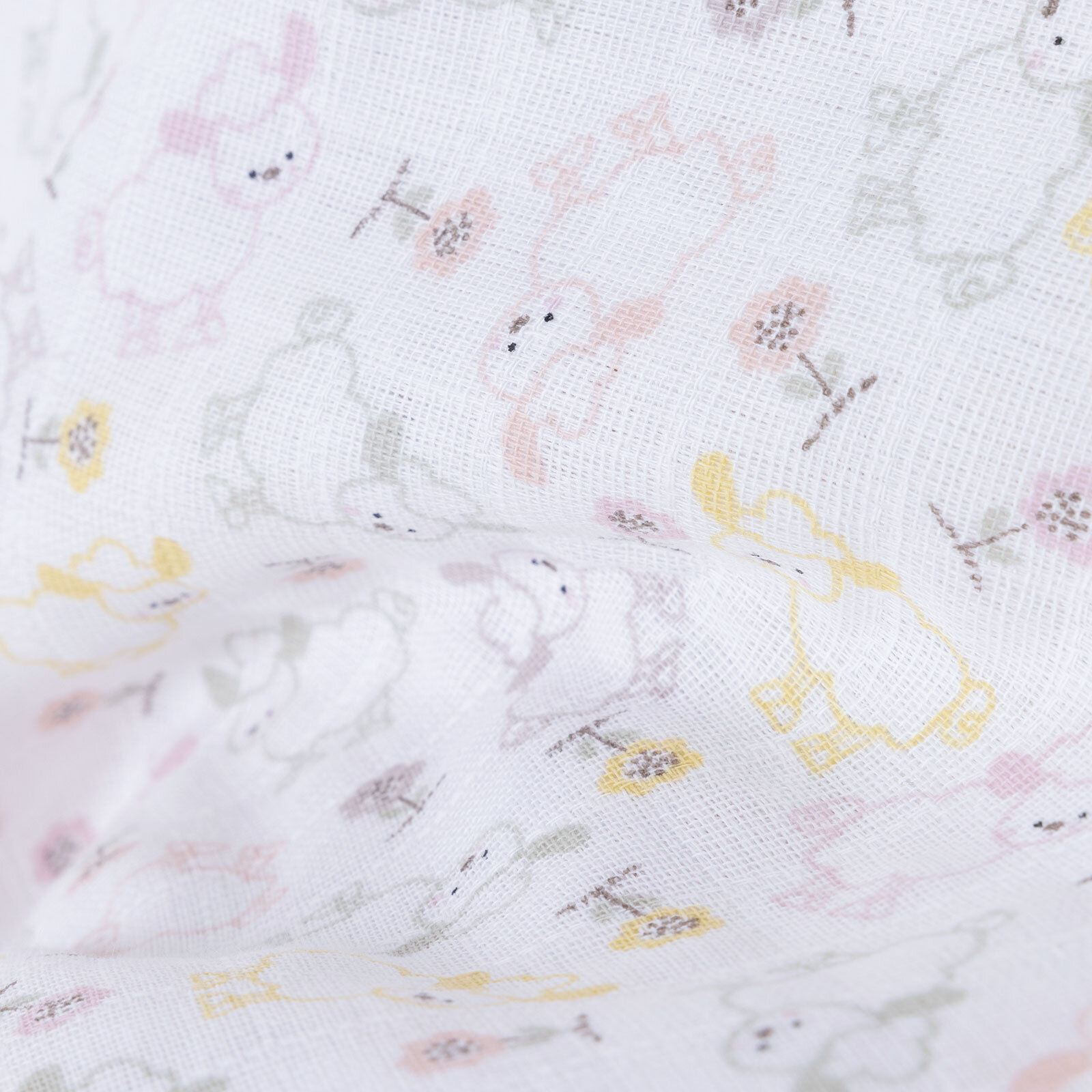 Renkli Kuzu Kız Bebek Müslin Battaniye 100x110cm Renkli Kuzu Kız Bebek Müslin Battaniye 100x110cm