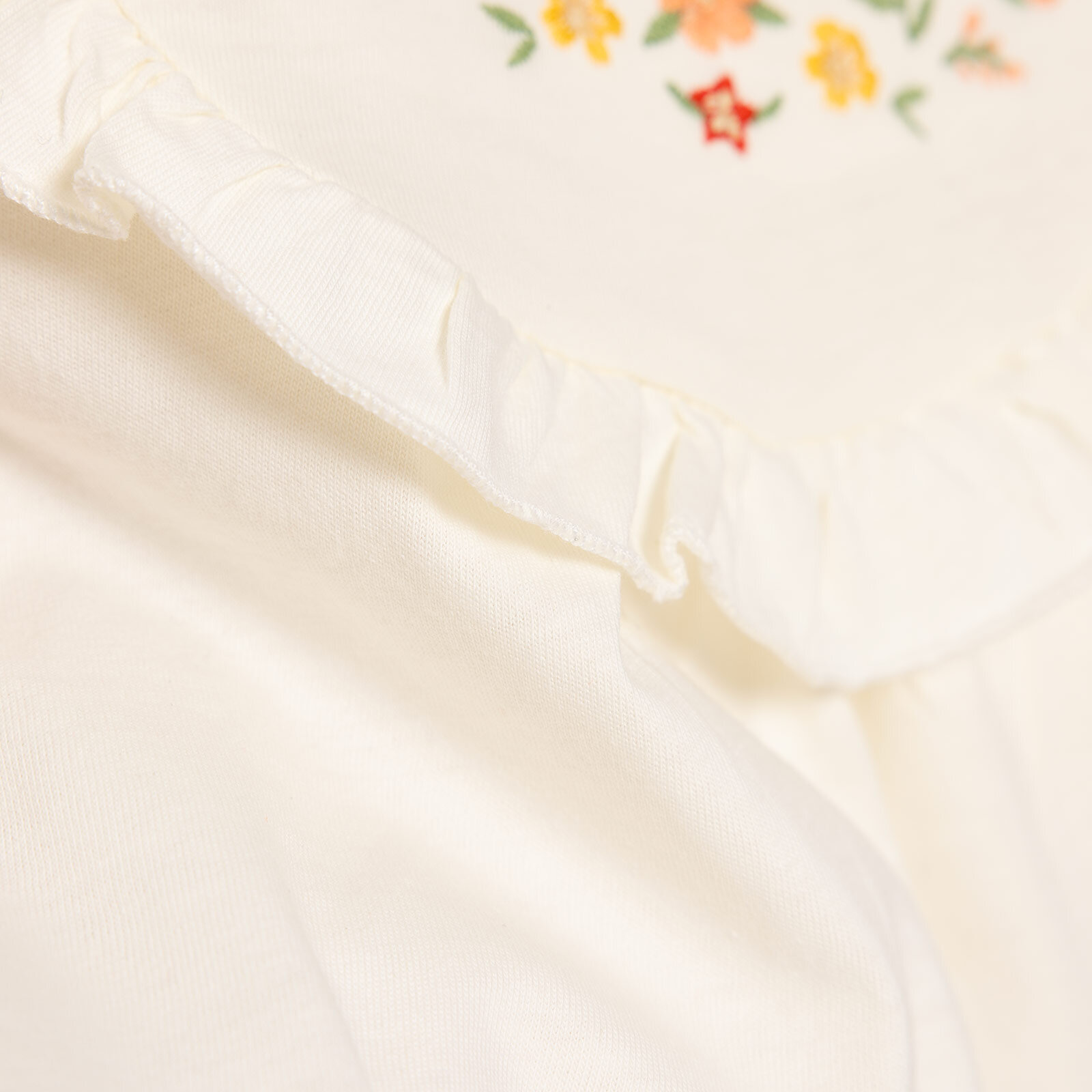 Sweet Peach Tshirt-Tayt