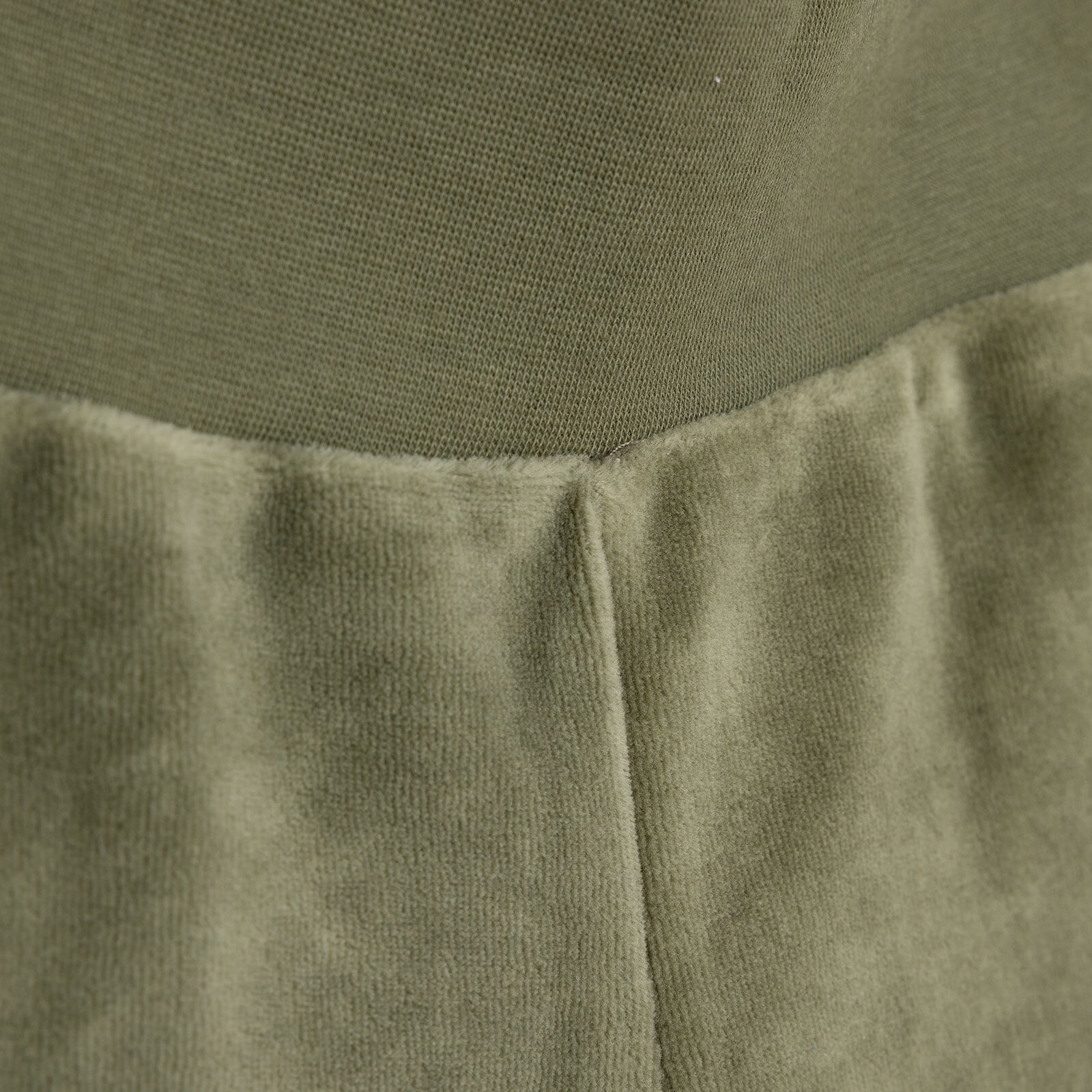 Unisex Yenidoğan Patikli Alt %100 Pamuk Kadife Kumaş Unisex Yenidoğan Patikli Alt %100 Pamuk Kadife Kumaş