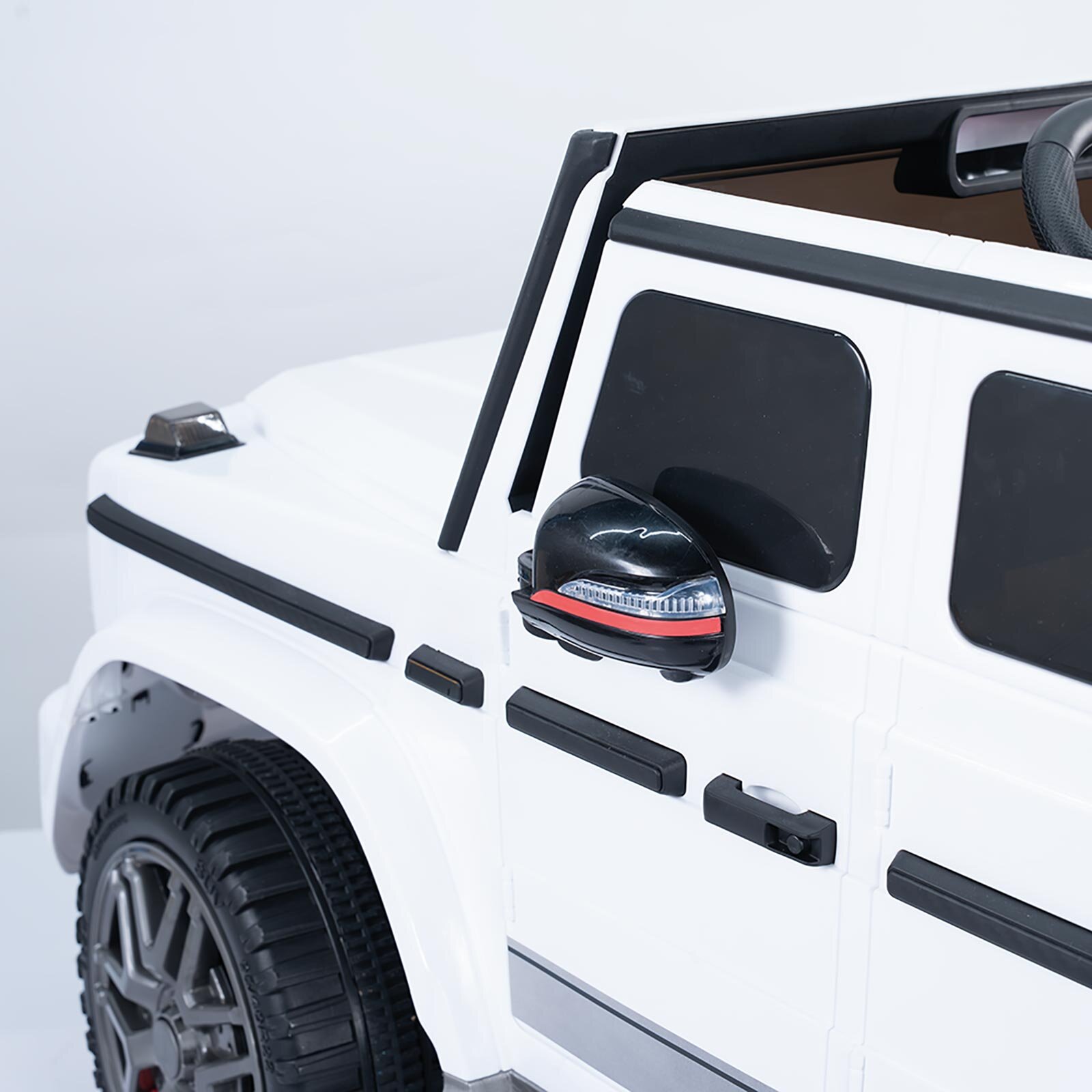 Urban-G 12 Volt Uzaktan Kumandalı Araba Beyaz