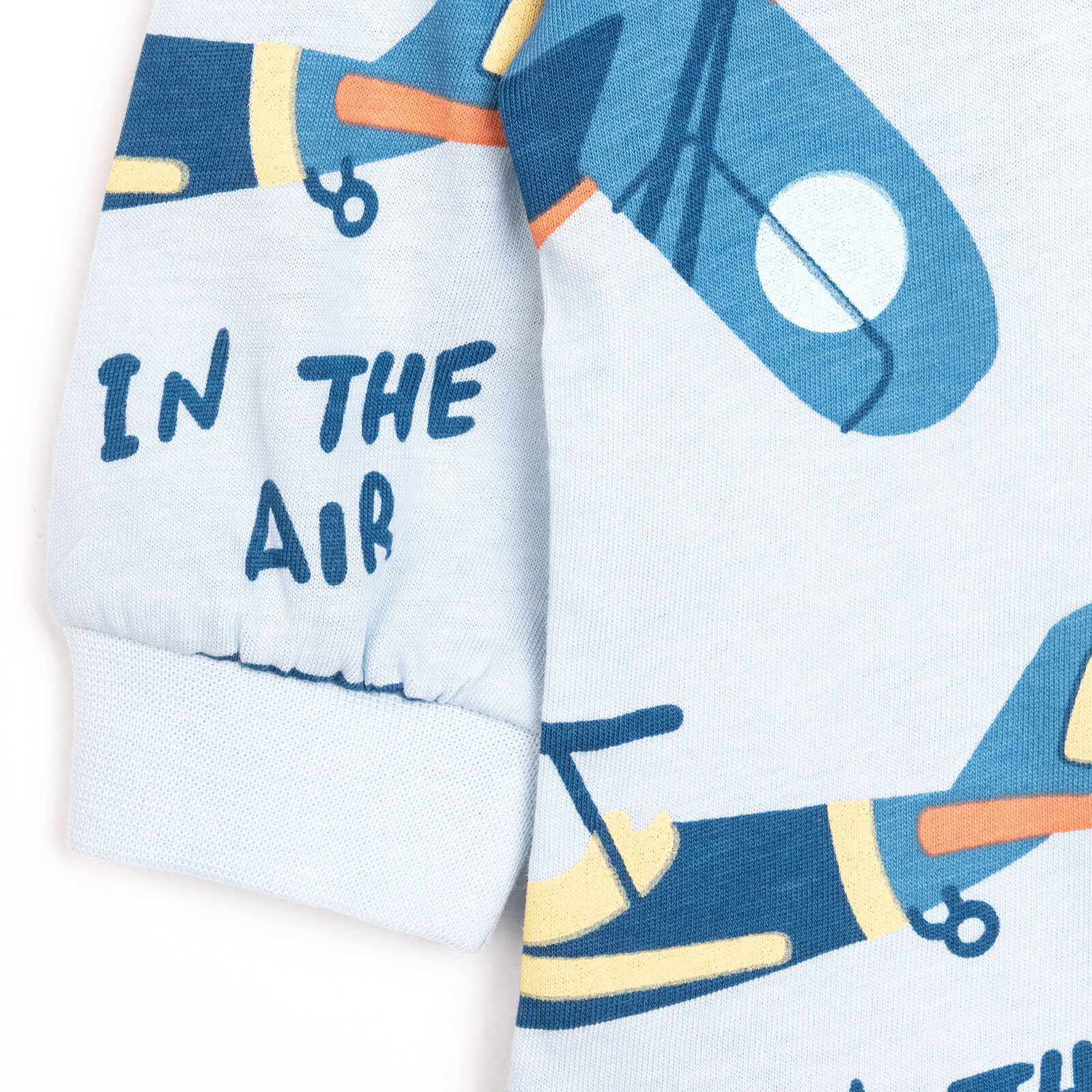 Uzun Kol Uçak Desenli Bisiklet Yaka Pijama Takımı