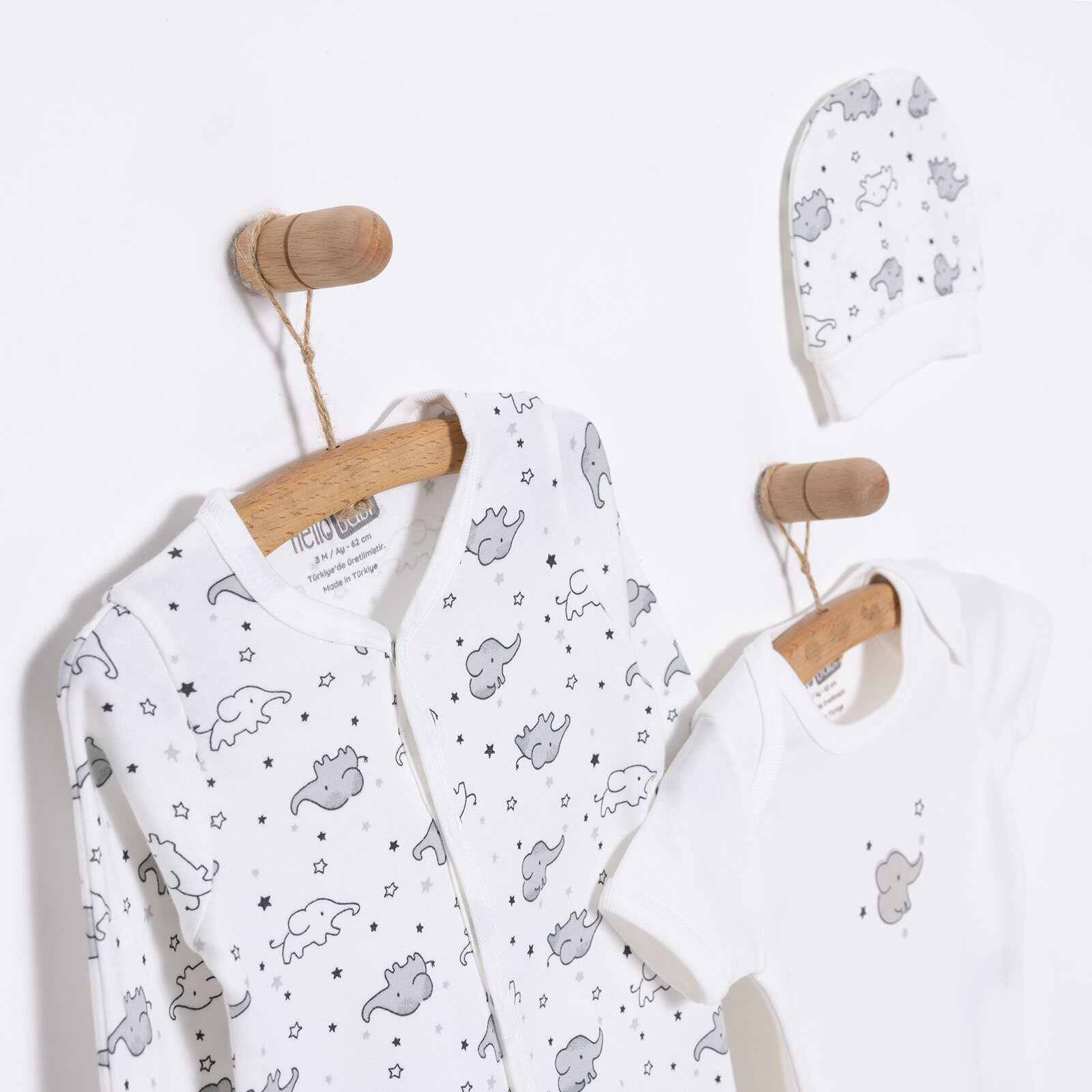 Yenidoğan Bebek Sevimli Fil Kendinden Eldivenli Tulum-Body- Şapka 3lü Set Unisex