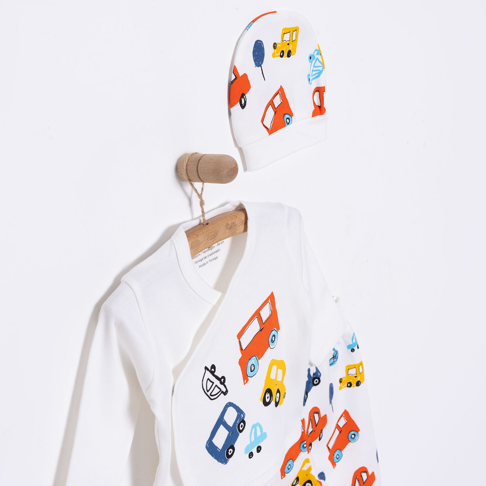 Yenidoğan Erkek Bebek Taşıtlar Zıbın-Şapka-Patikli Alt 3lü Set Erkek Bebek Yenidoğan Erkek Bebek Taşıtlar Zıbın-Şapka-Patikli Alt 3lü Set Erkek Bebek