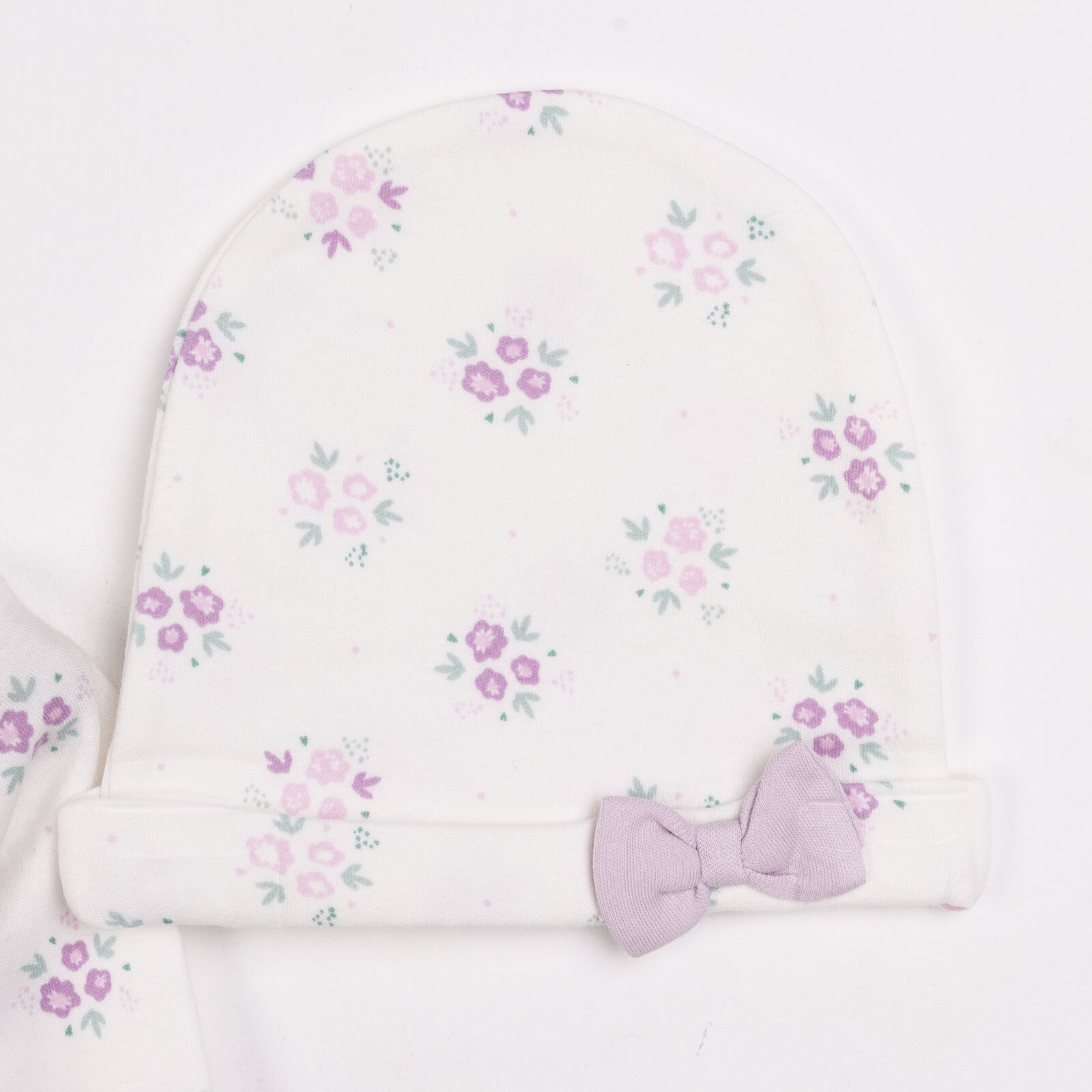 Yenidoğan Flowers Zıbın-Şapka-Patikli Alt 3lü Set Kız Bebek Yenidoğan Flowers Zıbın-Şapka-Patikli Alt 3lü Set Kız Bebek