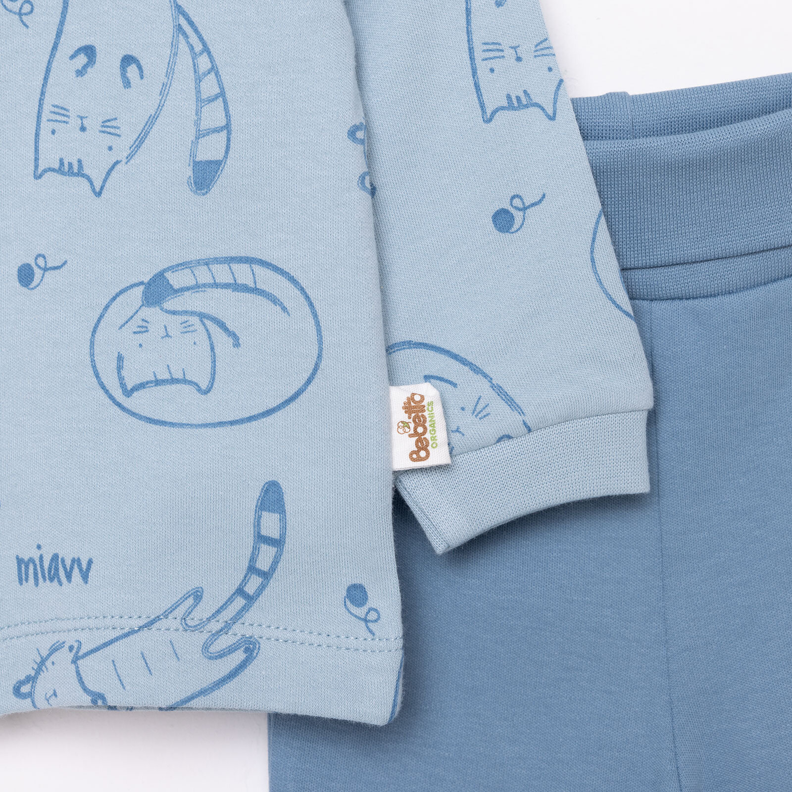 Yenidoğan Organic Sleepy Cat Uni Hırka-Patikli Alt Unisex Yenidoğan Organic Sleepy Cat Uni Hırka-Patikli Alt Unisex