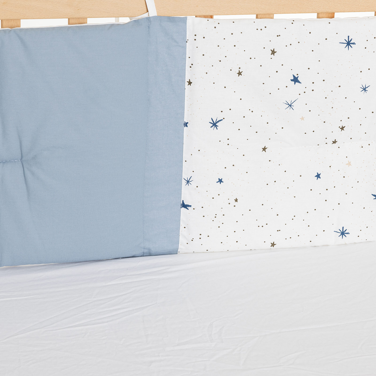 Yıldız Desenli Erkek Beşik Kenar Koruma Erkek Bebek