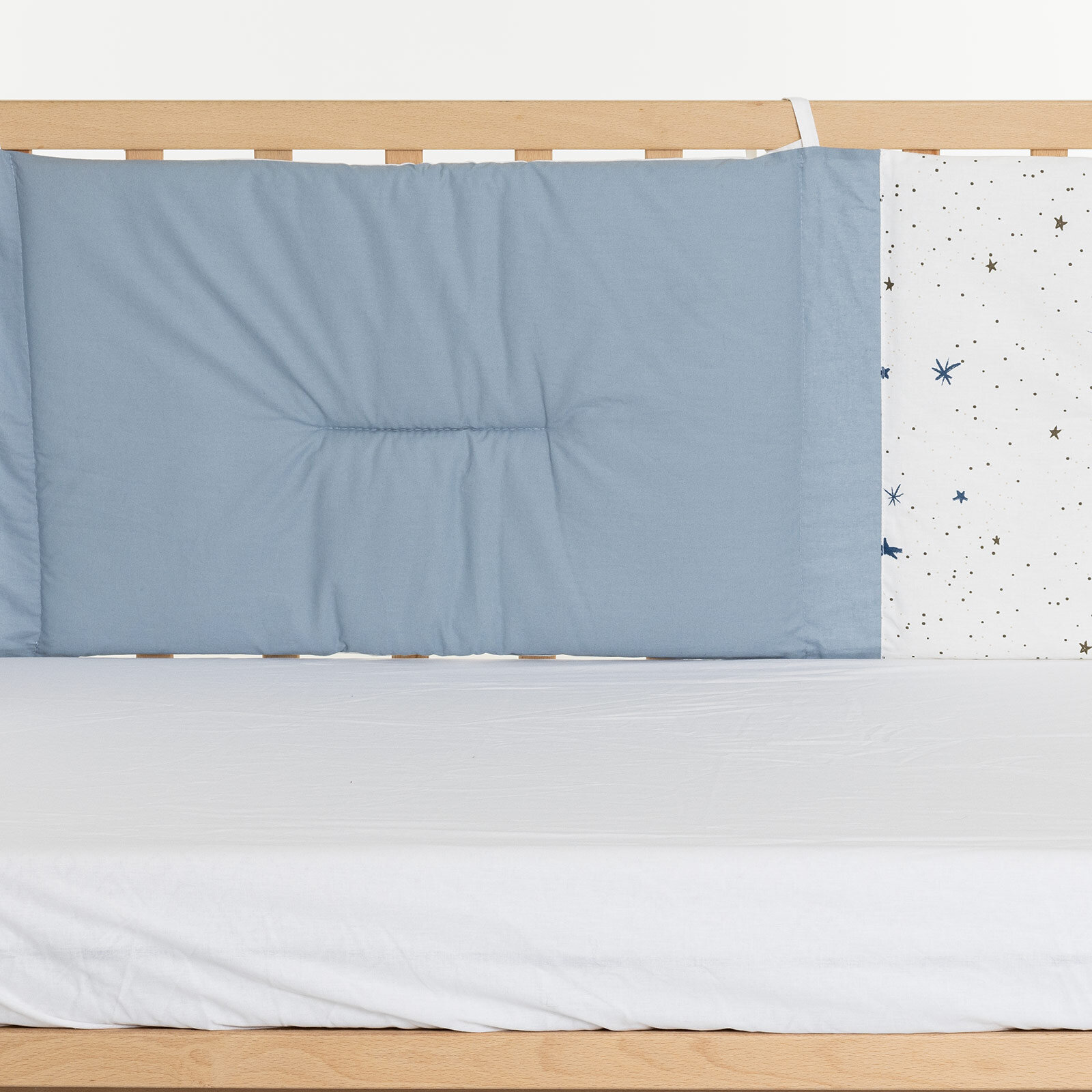 Yıldız Desenli Erkek Beşik Kenar Koruma Erkek Bebek