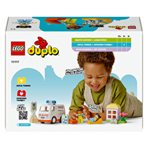 Ambulans ve Sürücü 10447