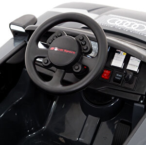 RS Q E-TRON 12 V Akülü Araba Uzaktan Kumandalı 4*2 Siyah RS Q E-TRON 12 V Akülü Araba Uzaktan Kumandalı 4*2 Siyah