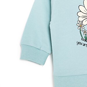 Kız Bebek Sweatshirt Şardonlu Papatya Desenli Çıtçıtlı Bisiklet Yaka Uzun Kol Açık Mavi Kız Bebek Sweatshirt Şardonlu Papatya Desenli Çıtçıtlı Bisiklet Yaka Uzun Kol Açık Mavi