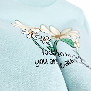 Kız Bebek Sweatshirt Şardonlu Papatya Desenli Çıtçıtlı Bisiklet Yaka Uzun Kol Açık Mavi Kız Bebek Sweatshirt Şardonlu Papatya Desenli Çıtçıtlı Bisiklet Yaka Uzun Kol Açık Mavi