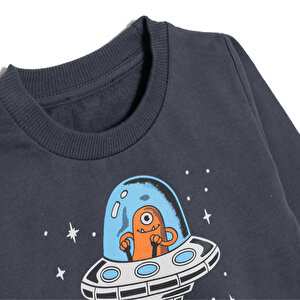 Basic Sweatshirt Basic Sweatshirt