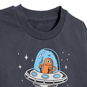 Basic Sweatshirt Basic Sweatshirt