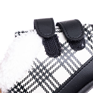 Erkek Yürüme Öncesi Erkek Bebek