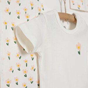 Kız 4lü Hastane Çıkışı Kız Bebek Kız 4lü Hastane Çıkışı Kız Bebek