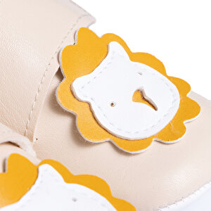 Kız  Aslan Nakışlı Yürüme Öncesi Kız Bebek