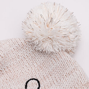 Kız Bebek Bere Kız Bebek Bere