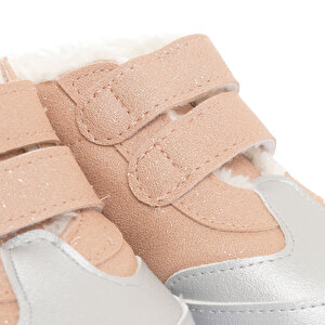 Kız İlk Adım Kız Bebek Kız İlk Adım Kız Bebek