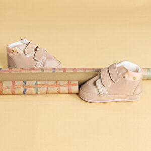 Kız Yürüme Öncesi Kız Bebek Kız Yürüme Öncesi Kız Bebek