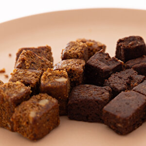 Organik Glutensiz Vegan Fındıklı, Kakaolu Kek ve Muzlu Kek 2x30 gr Organik Glutensiz Vegan Fındıklı, Kakaolu Kek ve Muzlu Kek 2x30 gr