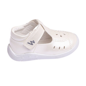 Sedefli Suni Deri Beyaz Sandalet Kız Bebek Sedefli Suni Deri Beyaz Sandalet Kız Bebek