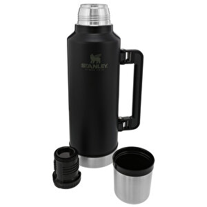 The Legendary Classic Termos 1.9L / 2.0QT Matte Black Pebble