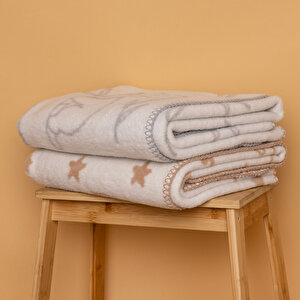 Unisex Battaniye Jakar Örme 90 x 110cm Unisex Battaniye Jakar Örme 90 x 110cm